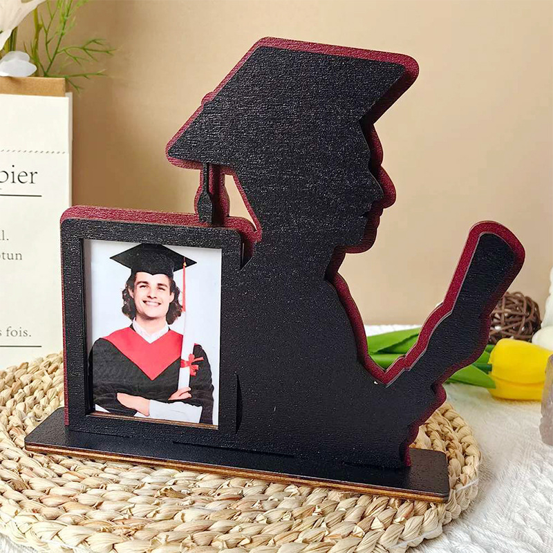 Дървена фоторамка за дипломиране, Xinrui марка, дърво като материал, модел Graduation season ornaments, печат на лого, персонализирана обработка