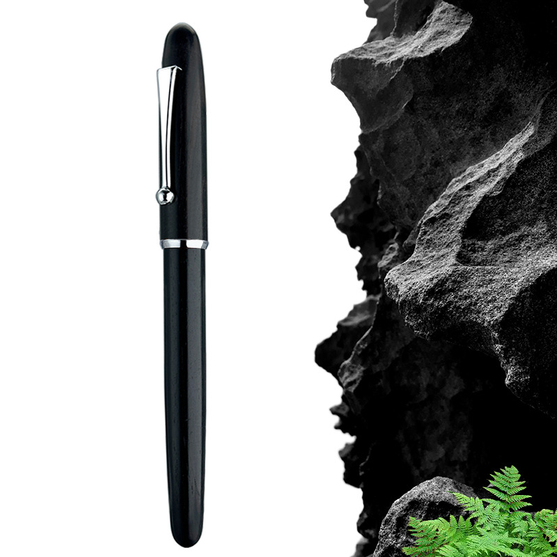 Drveno pero, model 3W816, automatski sustav opskrbe tintom, vrh 0.5, lasersko graviranje logotipa, mogućnost prilagodbe.