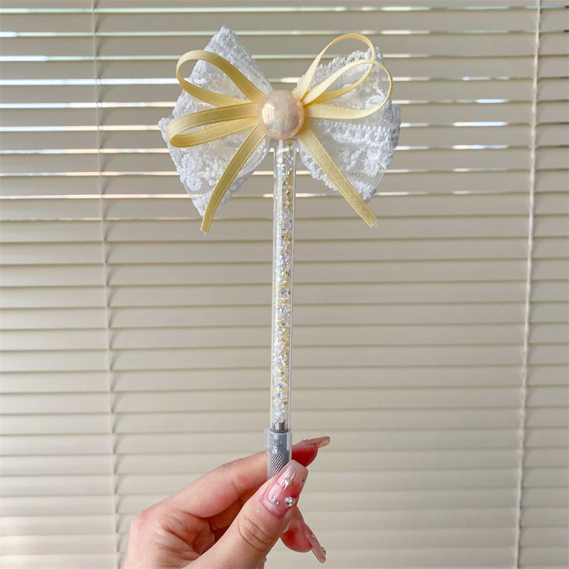 Nož za ručne radove sa zamjenjivim oštricama, dekorativna mašna od vrpice i čipke s kristalima, model k23012