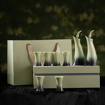 Bar set s Baijiu čašama, kineski stil dozator, držač čaše – premium kvaliteta