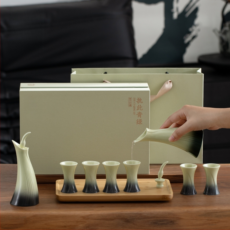 Bar set s Baijiu čašama, kineski stil dozator, držač čaše – premium kvaliteta