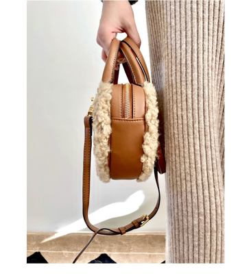 Дамска чанта от плюшена материя, кръгла форма, стил свеж и сладък, за ежедневна употреба, Зимна 2021