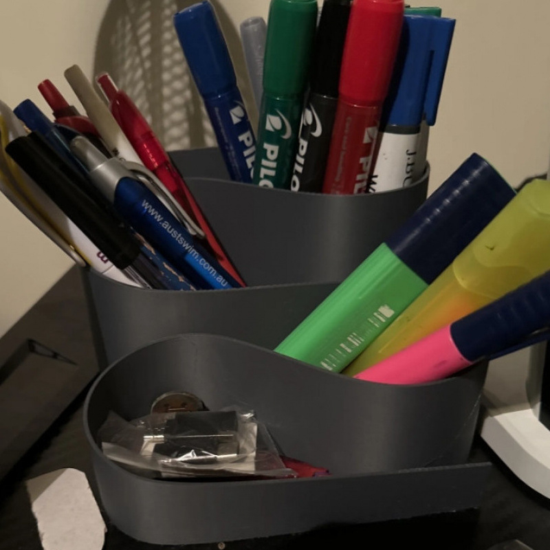 Cutie de depozitare pentru spațiul dintre scaune | Poliamidă (PA) | 2 L capacitate | Dormitor și Studiu | Model solid