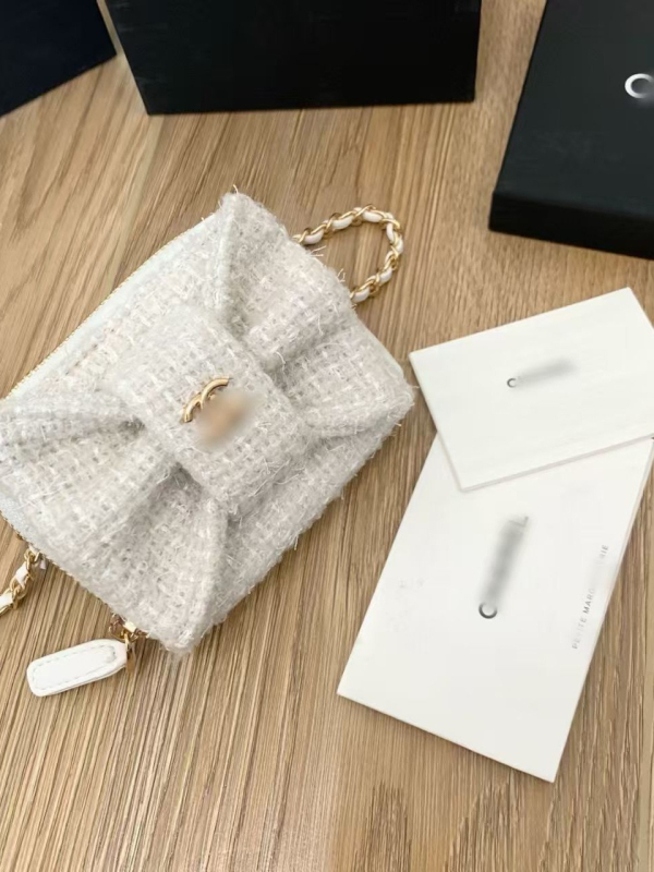 Чанта през рамо от вълнена материя с панделка във форма на лък, джоб за карти, верижна презрамка и цип