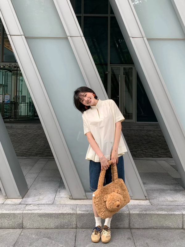 Ежедневна дамска чанта от кадифе с овална форма, цип за затваряне и джоб с цип