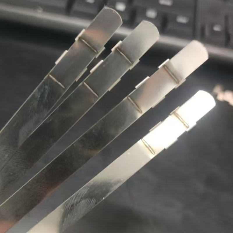 Неръждаема стомана: клип със шнурова стяга за водопроводни тръби с прахоуловител – ръчно уплътняване, марка Giti