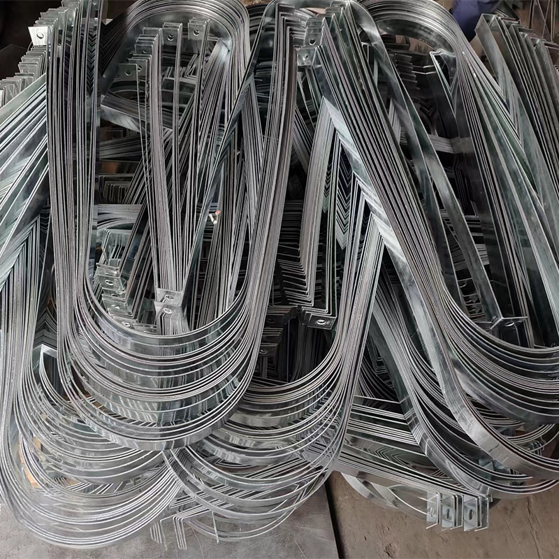 U-oblik cijevna stezaljka – pocinčana čelična – Xingjun – za mostove, zgrade i prijevoz