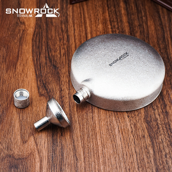 Snow Rock tiszta titánból készült borflakon — kör alakú, kompakt és hordozható kültéri használatra, zárható