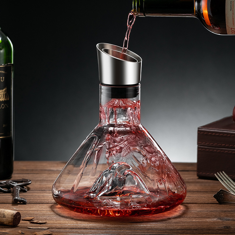 Stakleni dekantor za vino s vodopadnim dizajnom, moderni luksuz, europski stil, kapacitet 1000 ml i više