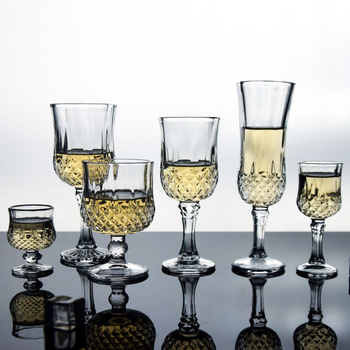 Staklena čaša za crveno vino, lagani luksuzni retro dizajn, mogućnost tiskanja logotipa, pakiranje na pladnju, vrhunska kvaliteta