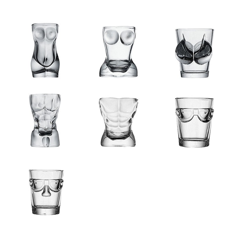 Kreativna čašica za alkohol s ljudskim oblikom; staklo; ljudski oblik; kreativni stil; pakiranje u kartonskoj kutiji