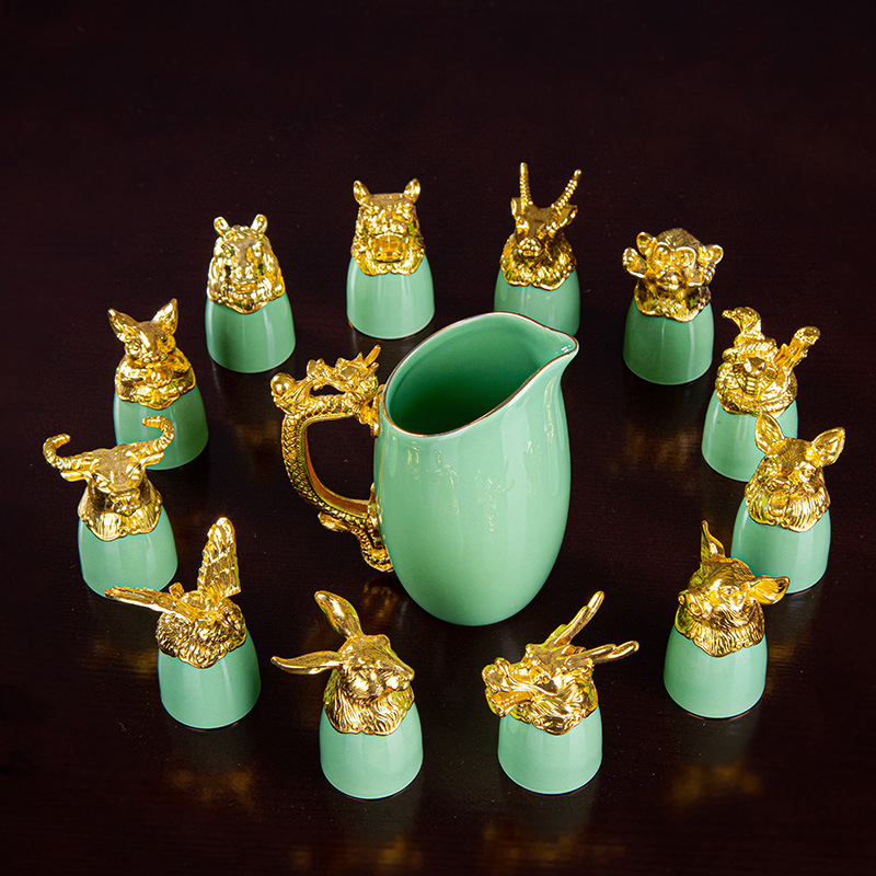 Porcelán boros eszközök készlete 12 állatövi fejjel, 13 alkatrész, könnyű luxus retro stílus, logó nyomtatva