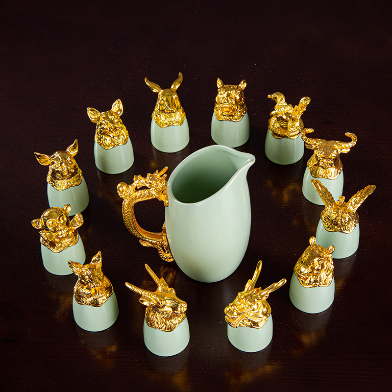 Porcelán boros eszközök készlete 12 állatövi fejjel, 13 alkatrész, könnyű luxus retro stílus, logó nyomtatva