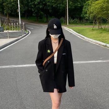 Чанта с ресни от изкуствен велур, кръгла форма, капаково отваряне, джоб с цип