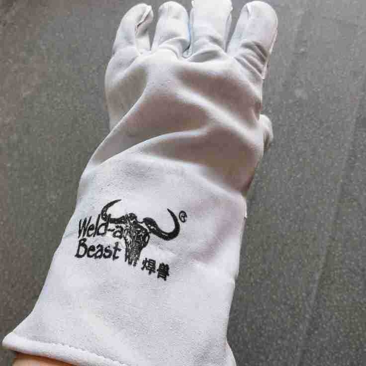 Rukavice na zváranie – Tepelne odolné, Odolné voči opotrebeni, Predĺžené a hrubé kožené, Flexibilné