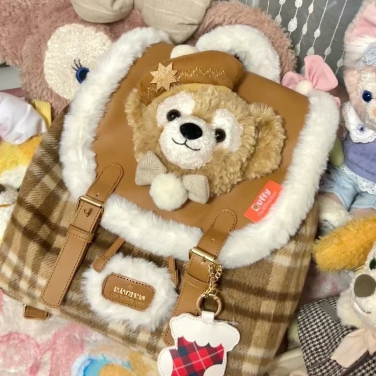 Плюшена раница за студенти – уличен стил, тема Дъфи Коледа, затваряне с капак, джоб за телефон, подплата, голям капацитет