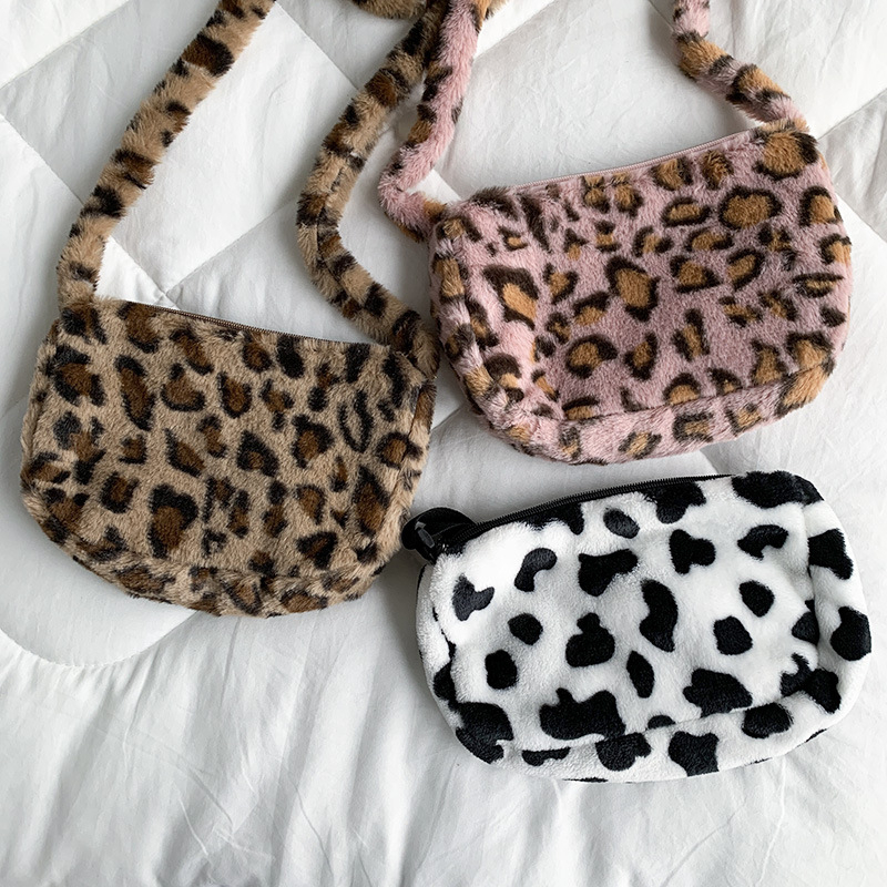 Ženska crossbody torba s leopard printom, poliester, oblik knedle, zatvarač