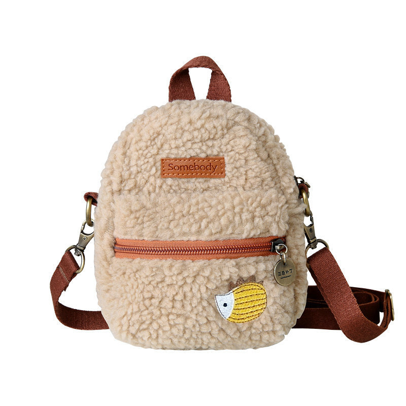 Pliš Crossbody torba, gradski stil, ovalni oblik, zatvaranje na zip, unutarnja džep sa zipom i džep za telefon