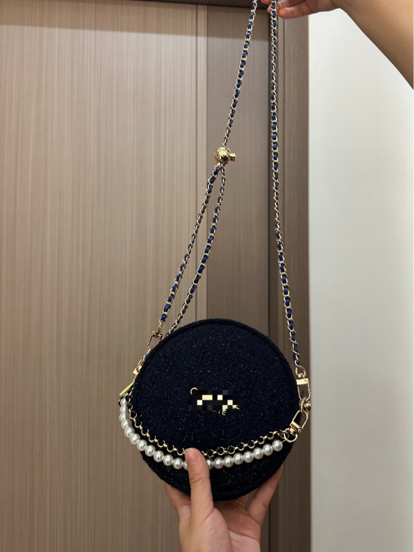 Torba za šminku – gradski minimalistički stil, Materijal: tkanina, Crossbody torba na jedno rame, PU podstava