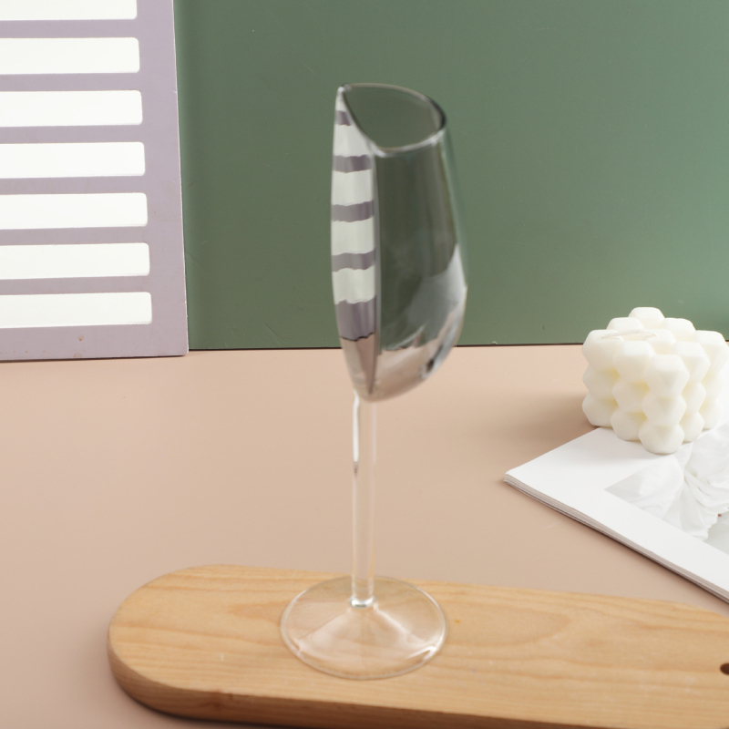 Crvena čaša za vino s dizajnom pola čaše, kristal, moderan minimalistički stil, prilagodljiv logotip, težina 115 g