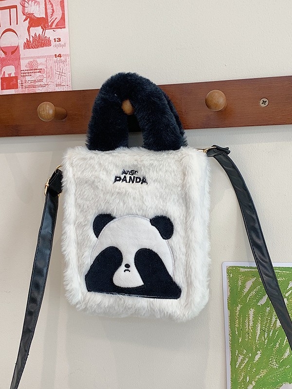 Pliš torbica za crossbody, vertikalni kvadratni oblik, magnetska kopča, najlon podstava, jedna naramenica