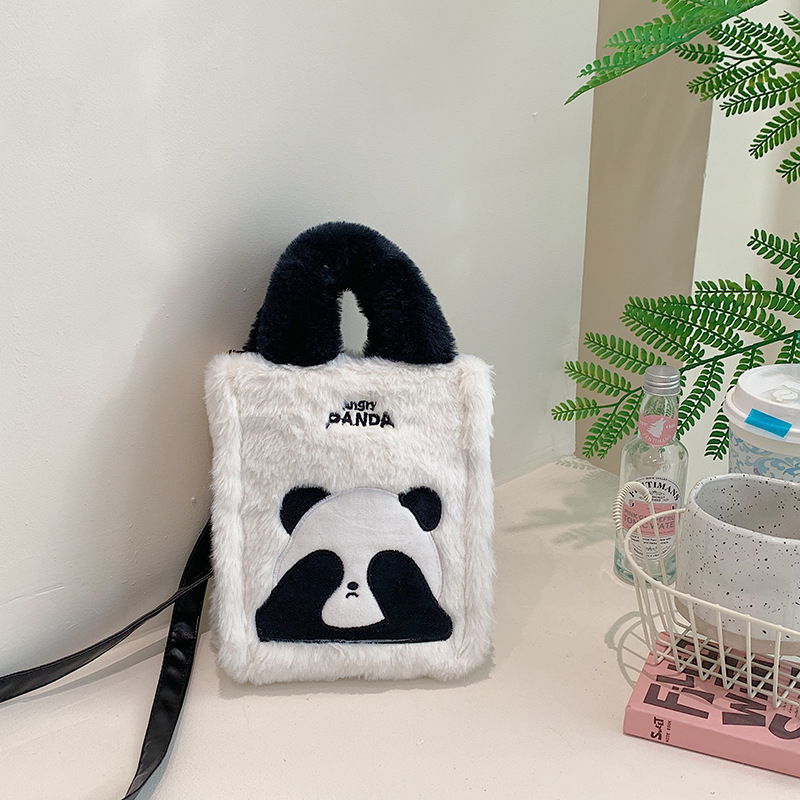 Pliš torbica za crossbody, vertikalni kvadratni oblik, magnetska kopča, najlon podstava, jedna naramenica