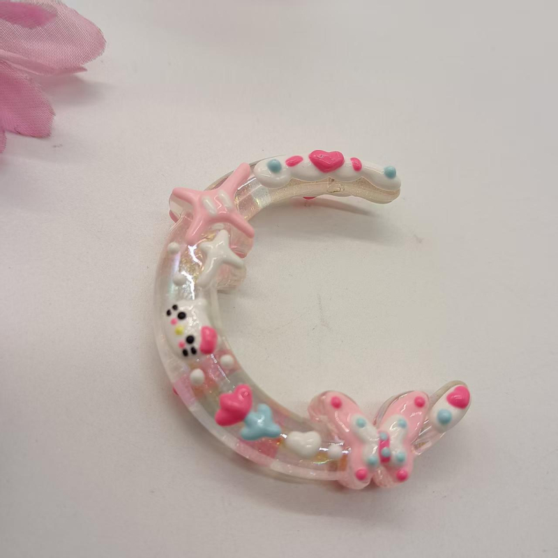 DIY dodaci za nakit – akril, ručno oslikano, totemski uzorak, stil princeze