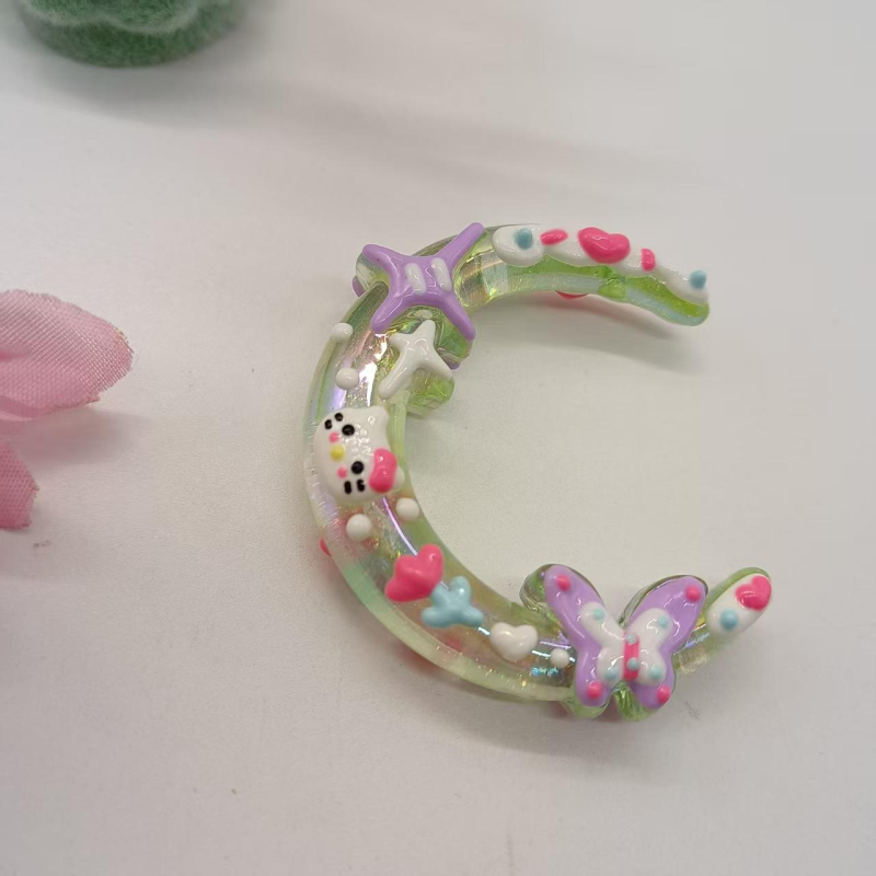 DIY dodaci za nakit – akril, ručno oslikano, totemski uzorak, stil princeze