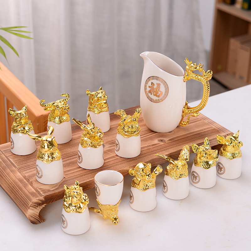 Keramički set čaša za vino sa dvanaest znamenja zodijaka – 13 komada, moderan minimalistički stil, moguć ispis logotipa