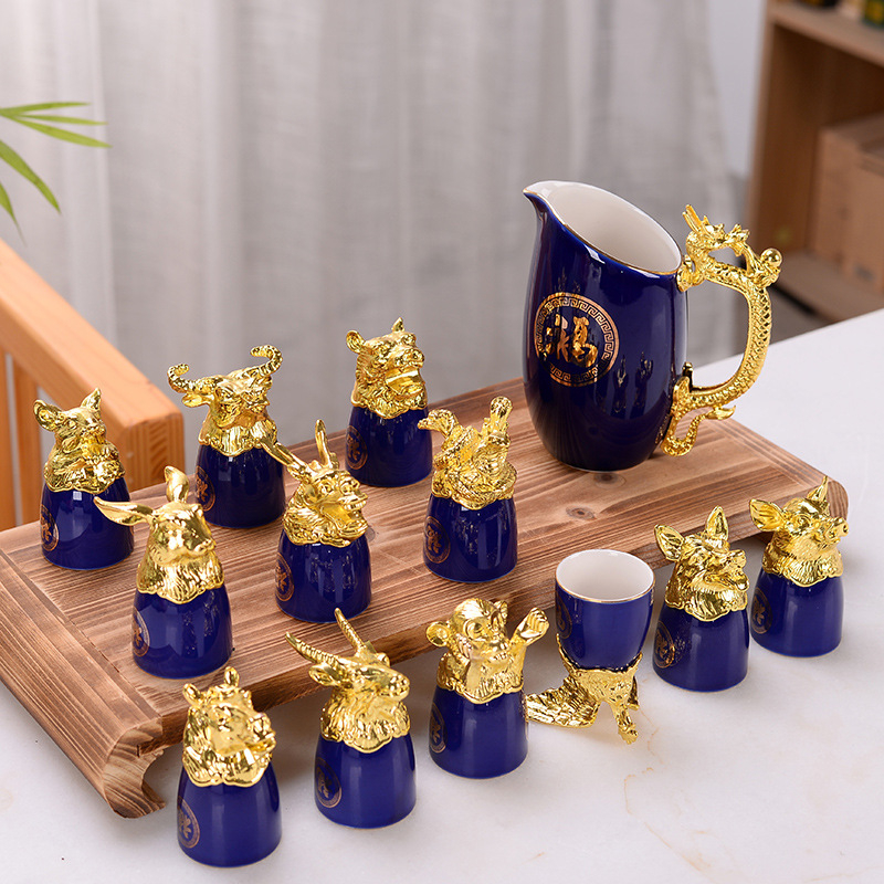 Keramički set čaša za vino sa dvanaest znamenja zodijaka – 13 komada, moderan minimalistički stil, moguć ispis logotipa