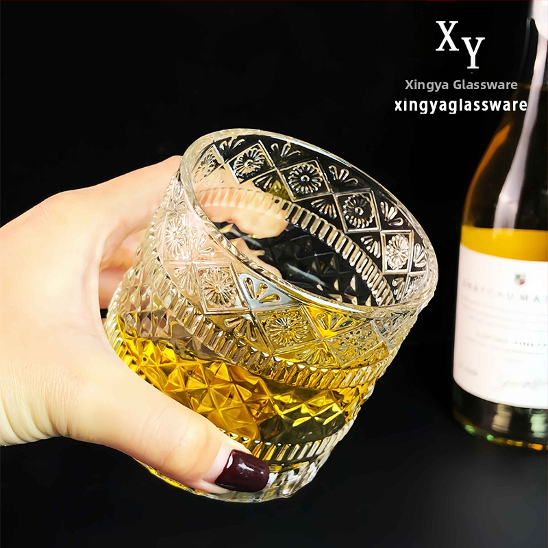Čaša za viski, kristalno staklo, 201–300 ml, nordijski stil, rotirajući dizajn