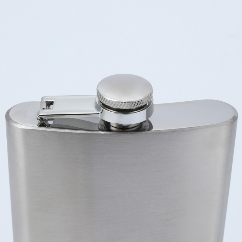 Hordozható rozsdamentes acél flaska – hordozható borosüveg, modern minimalistikus stílus, első osztályú minőség, logónyomtatás elérhető, egységcsomagolás