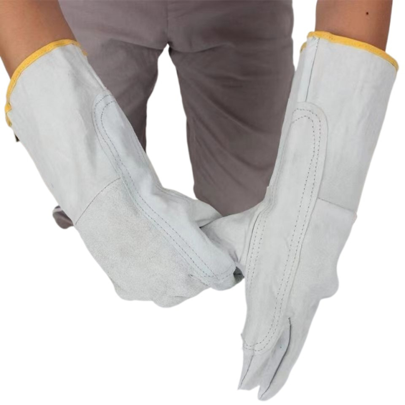 Báránybőr hegesztő kesztyűk - Anyag: báránybőr; Funkció: Hegesztés; Márka: Egyéb; Használat: Egyéb