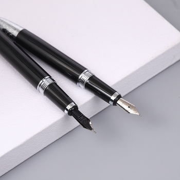 Metalno pero za hard-pen kaligrafiju, Model 2336, sustav izvlačenja tekućine, vrh od iridijske legure, specifikacije 14.0×1.0, moguć tisk loga