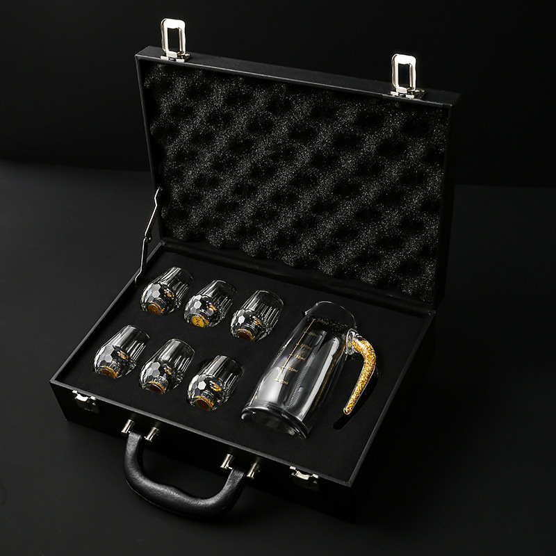 Kristályos szeszes italok pohárkészlet – vízcsepp formájú aranyfólia dizájn, 100 ml kapacitás, nyomtatott logó, első osztályú minőség