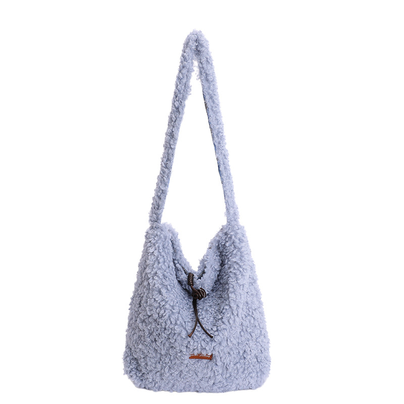 Plušasta crossbody torba s vezanjem, vodoravni kvadratni oblik, unutarnja pretinica za dokumente, poliester podstava