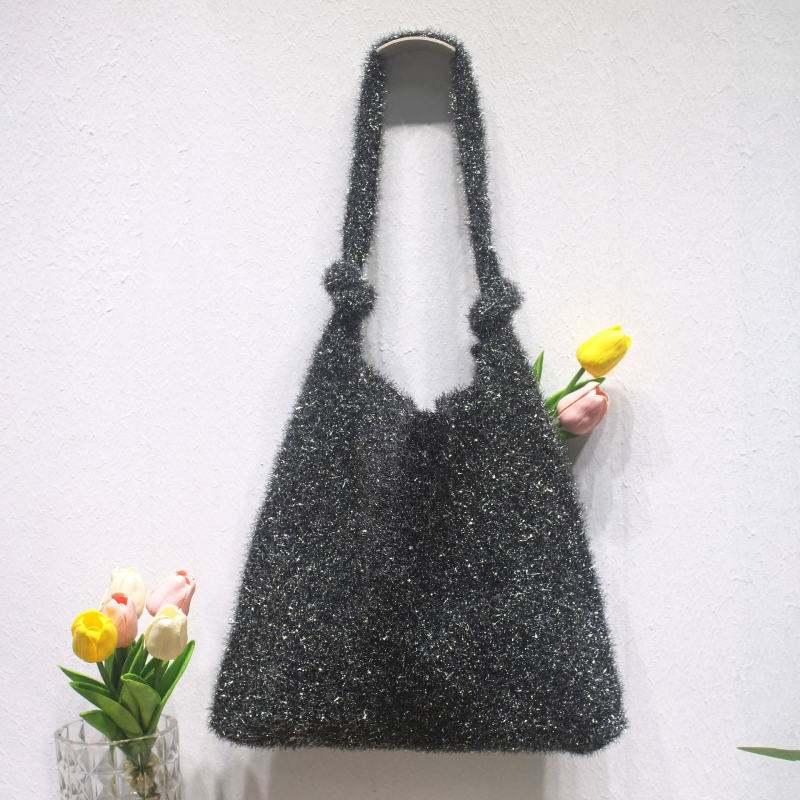 Geantă Tote tricotată din fir de sticlă, formă verticală pătrată, închidere cu cataramă ascunsă, buzunar pentru telefon