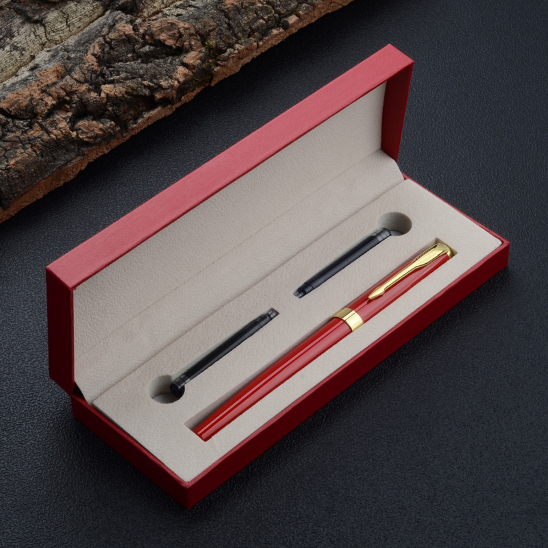 Fém töltőtoll irídium hegggel, modell G389, ajándékdíszdobozos készlet gravírozott névvel és logóval, testre szabható