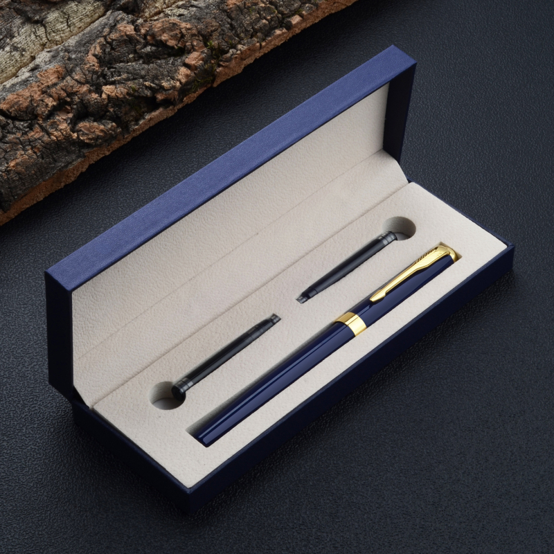 Fém töltőtoll irídium hegggel, modell G389, ajándékdíszdobozos készlet gravírozott névvel és logóval, testre szabható