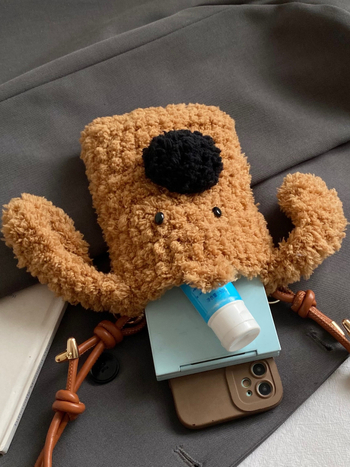 Geantă crossbody din pluș, stil coreean, formă verticală pătrată, închidere cu lacăt, buzunar pentru telefon