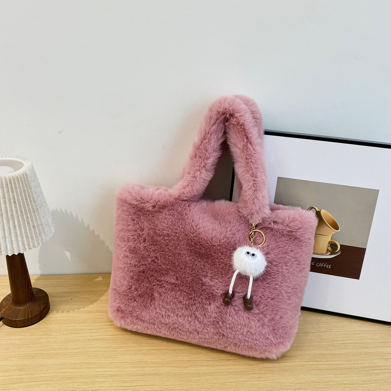 Tote táska városi egyszerű stílusban, vízszintes négyzetes forma, mágneszár, őszi 2025