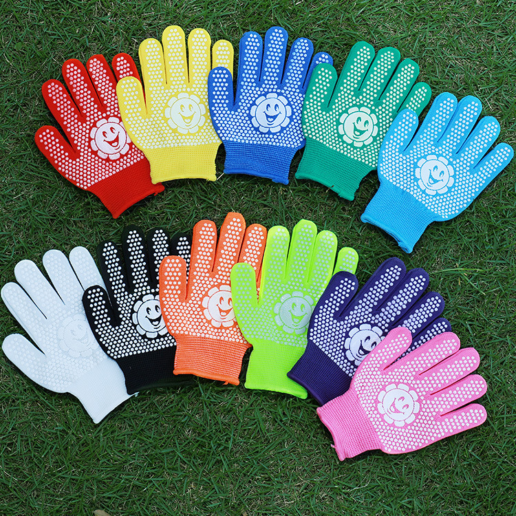 Gyermekeknek szóló védő munkakesztyűk: csúszásmentes, kopásálló és lélegző, kertészkedéshez