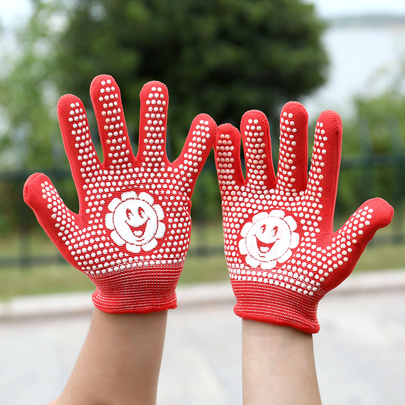 Gyermekeknek szóló védő munkakesztyűk: csúszásmentes, kopásálló és lélegző, kertészkedéshez