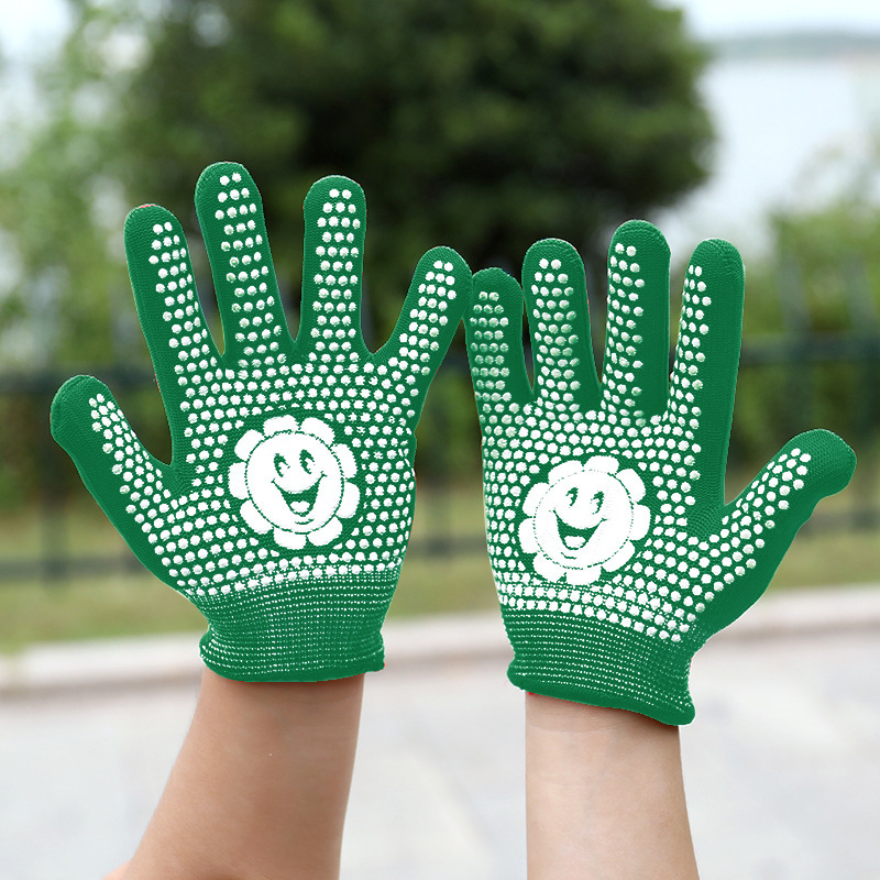 Gyermekeknek szóló védő munkakesztyűk: csúszásmentes, kopásálló és lélegző, kertészkedéshez