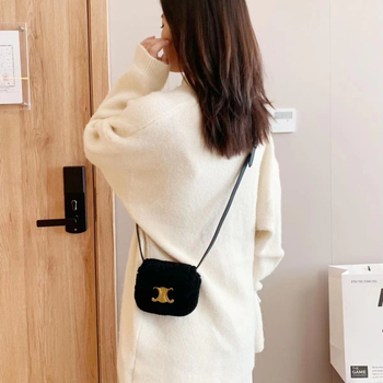 Arc de Triomphe plüss keresztbody táska - utcai stílus, vízszintes négyzet alakú, mágneses zár, báránygyapjú, egyoldali vállpánt