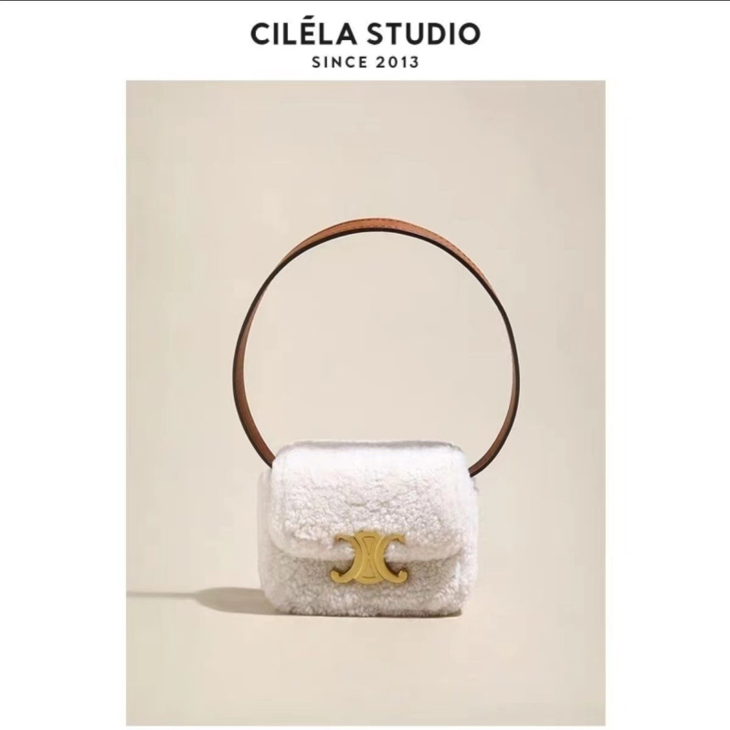 Arc de Triomphe plüss keresztbody táska - utcai stílus, vízszintes négyzet alakú, mágneses zár, báránygyapjú, egyoldali vállpánt