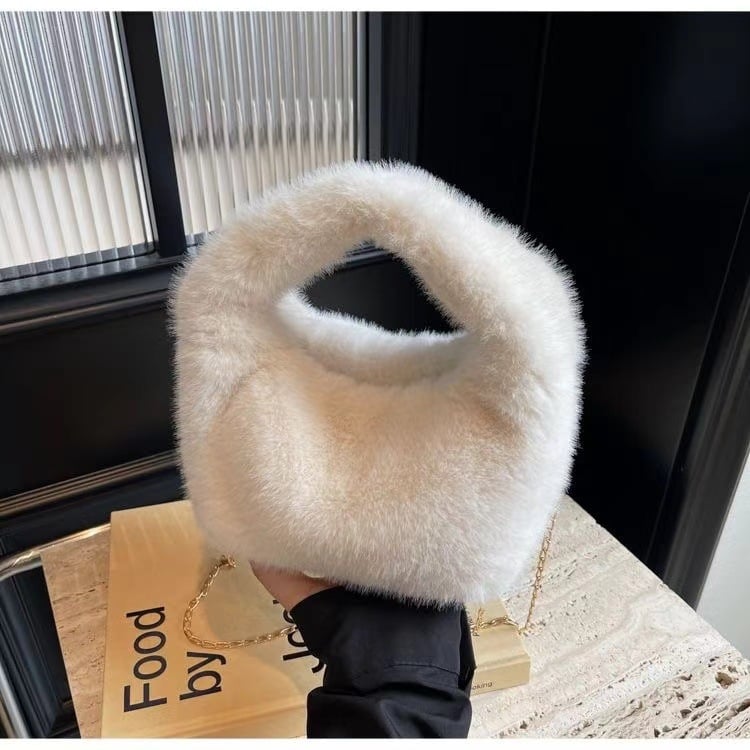 Dumpling alakú plüss válltáska, függőleges négyszögletes sziluett, cipzár, őszi 2024