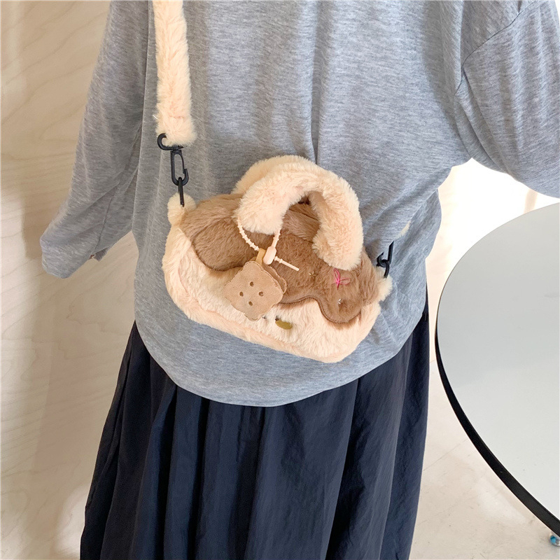 Crossbody torba – pliš materijal, svjež i sladak stil, ovalni oblik, zatvaranje na zip, podstava od poliester