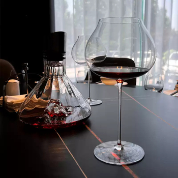 Kristalna čaša za vino, ultratanka, s visokim stalkom, stil laganog luksuza retro, kapacitet 401–500 ml