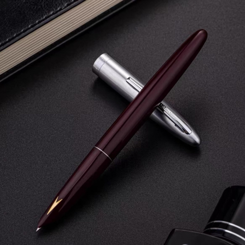 Hero 616 töltőtoll arany kupakkal, irídium hegye, diákok számára, ajándék dobozban